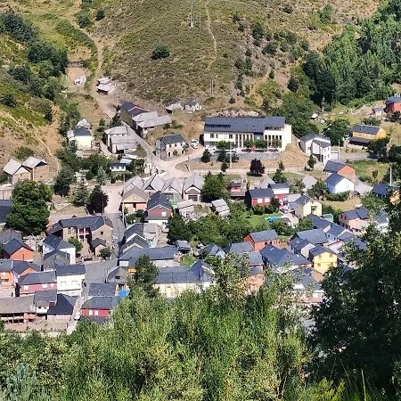 La Antigua Escuela Del Bierzo Ξενοδοχείο